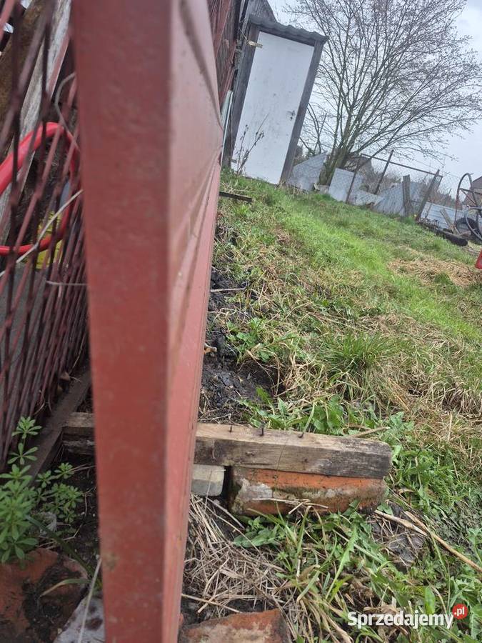 Buty przyczepy wywrotki rolniczej Radzanów