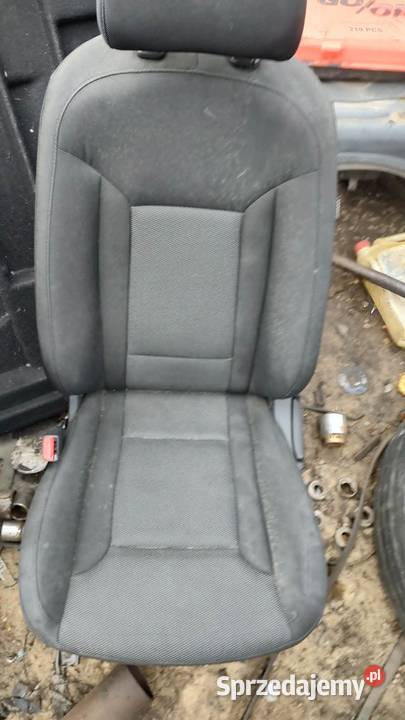 Fotele kanapa komplet Hyundai i40 kombi lift Książ Wielkopolski