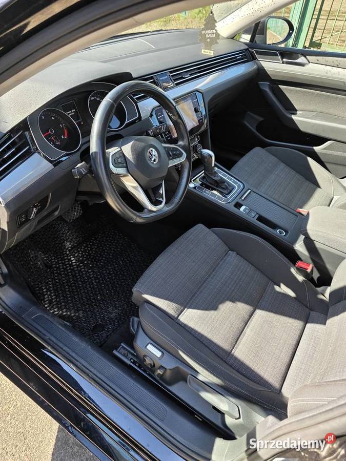 VW Passat B8 isofix łódzkie Burzenin