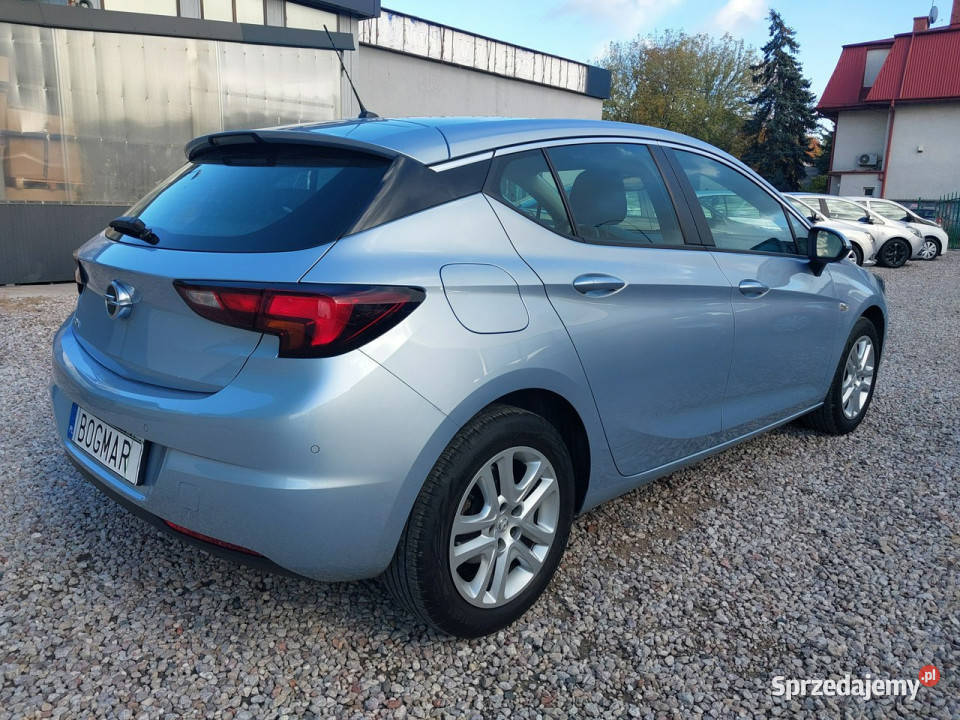 Opel Astra 14 T SALON 100 bezwypadkowy 1 wł 57 K lakier metallic Warszawa