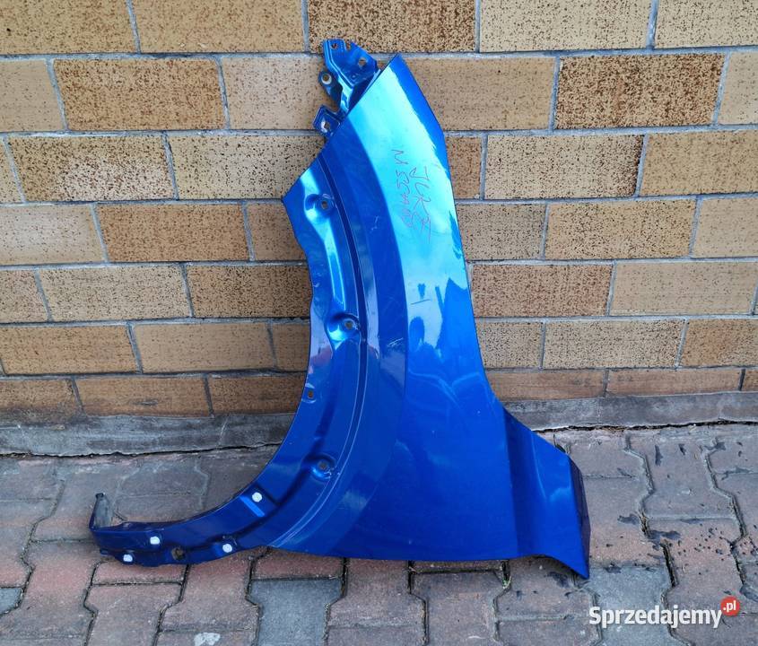 Błotnik lewy Nissan Juke Błotniki świętokrzyskie