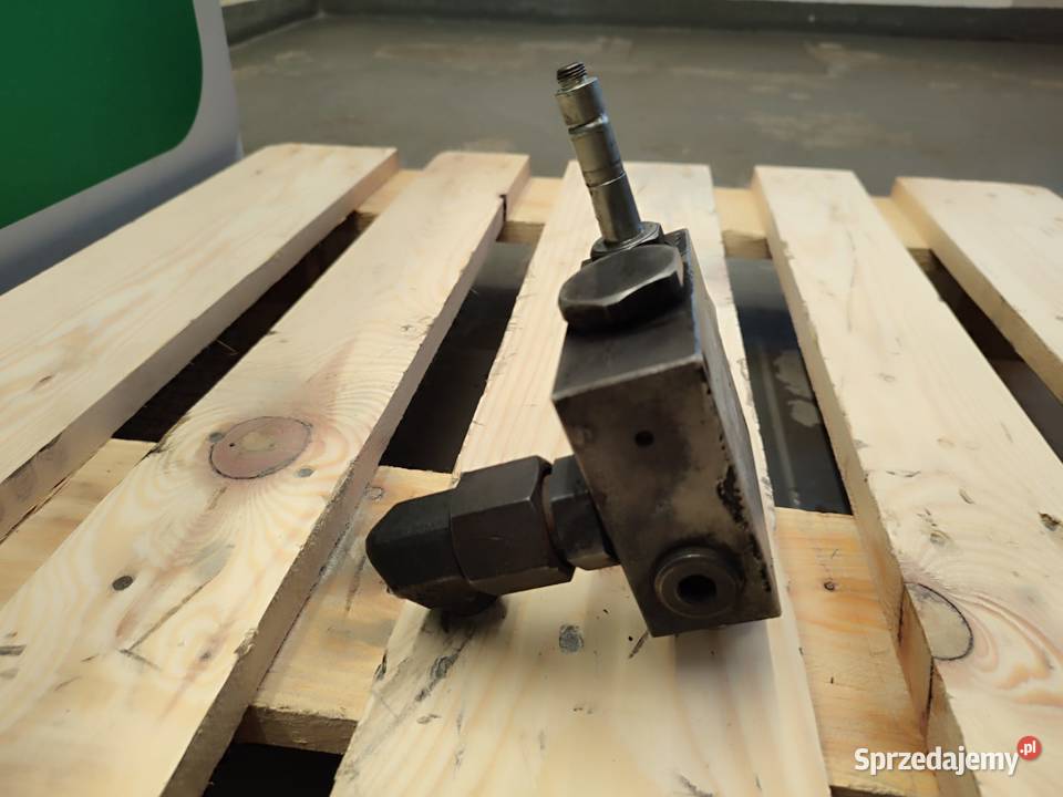 Zawór hydrauliczny 103007MAN02 Manitou MT 732 wielkopolskie Wilkowo