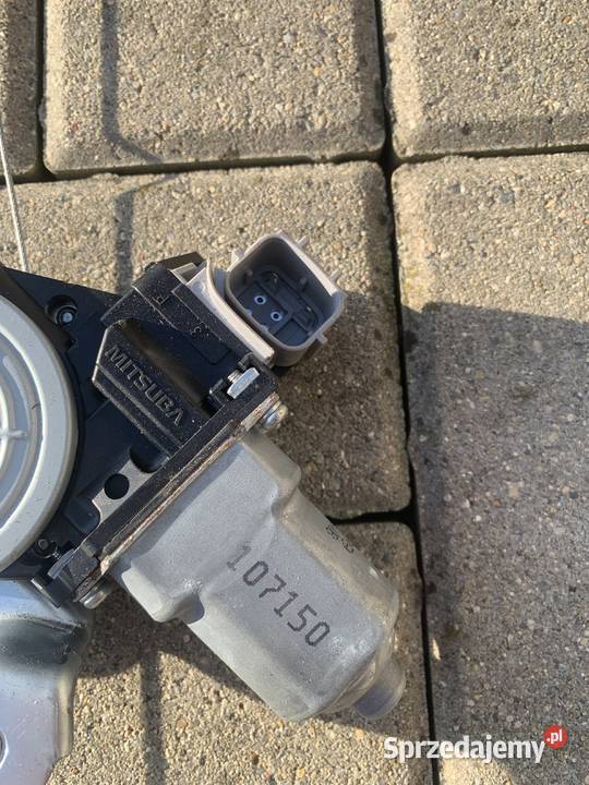 Mechanizm podnoszenia szyby Prawy Przód Nissan Pleszew sprzedam