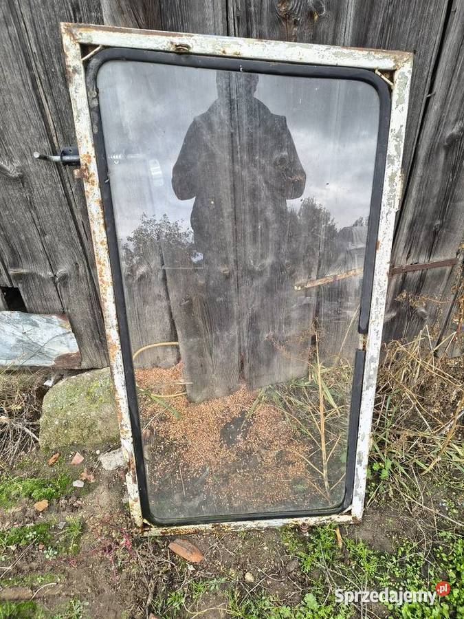 Tylna szyba z ramką do c330 wielkopolskie Wąbiewo