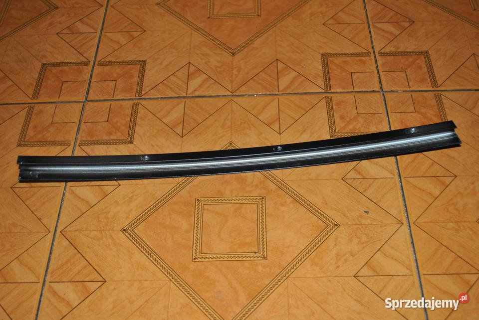 Listwa pionowa szyby małej BMW E60 LEWY TYŁ sprzedam