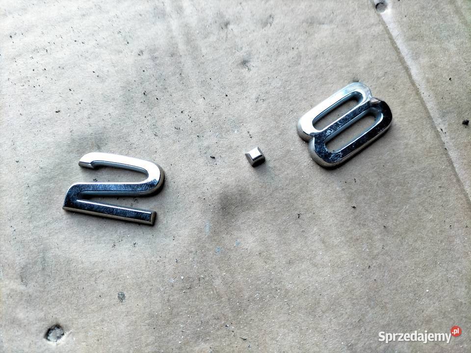 AUDI A6C5 24 ZNACZEK EMBLEMAT Kamień-Kolonia