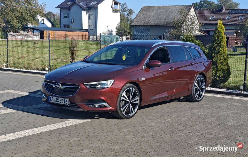 Opel Insignia Exclusive 4x4 20 Turbo Benzyna