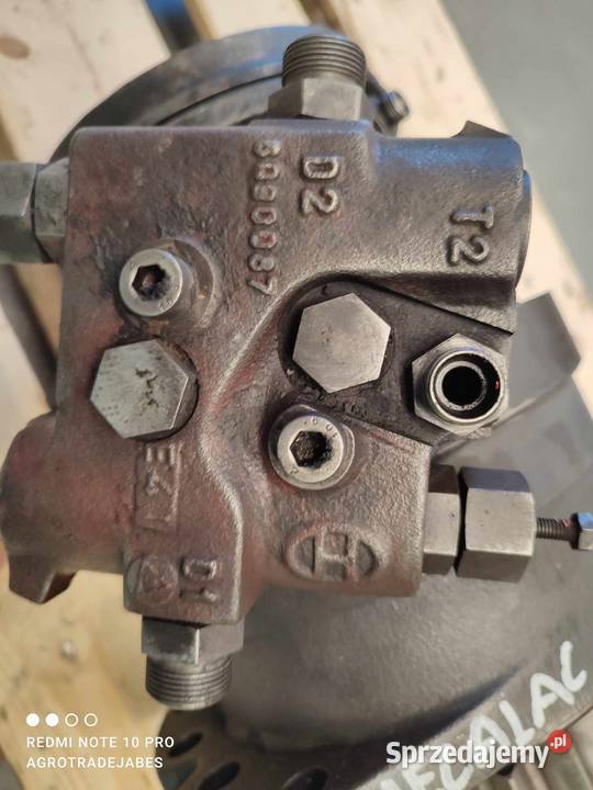 Silnik obrotu Mecalac 12 MTX Wilkowo sprzedam