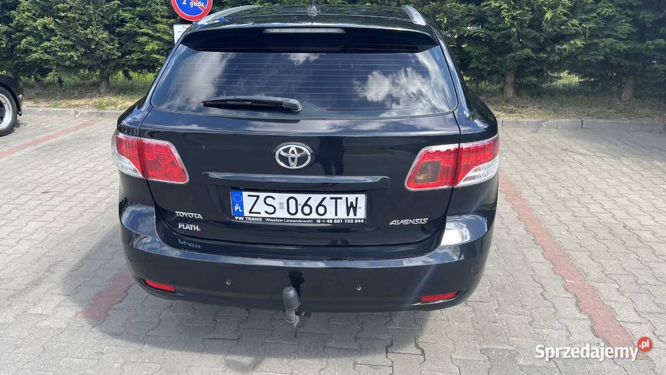 PIĘKNA TOYOTA Avensis 18 benzautomat Szczecin