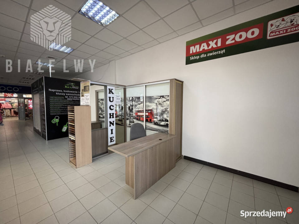 Lokal na wynajem Warszawa Czarodzieja 4m2 sprzedam