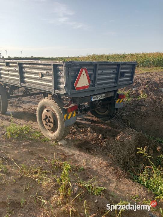 Sprzedam przyczepę rolniczą D46 Września
