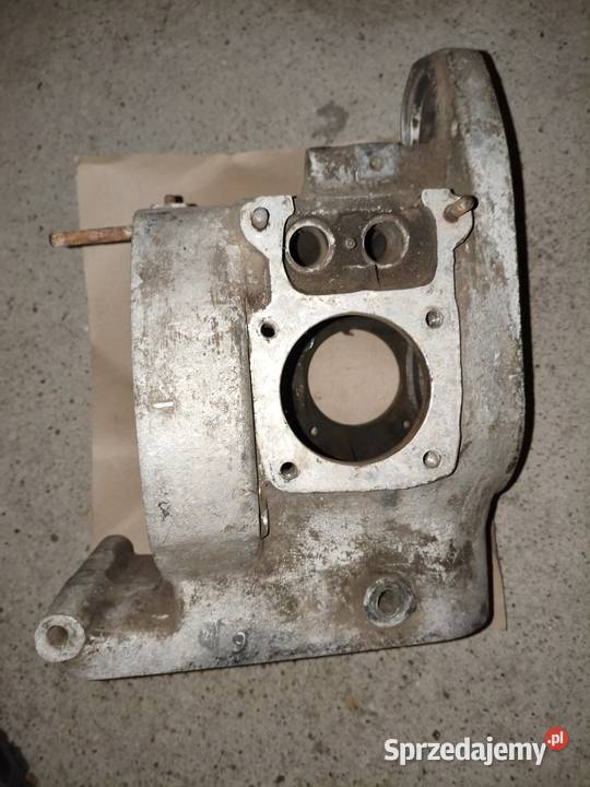 Kadłub silnika M72 52 roku Leszno