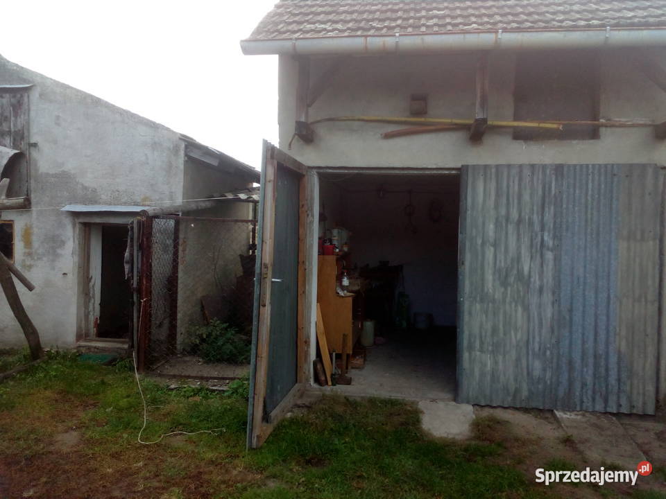 Dom Działka 12 ar Budynki gospodarcze Siekierowizna