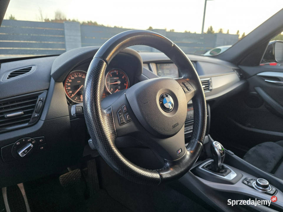 BMW X1 fabryczny M pakiet bezwypadkowy ALCANTARY 143KM Czarnków