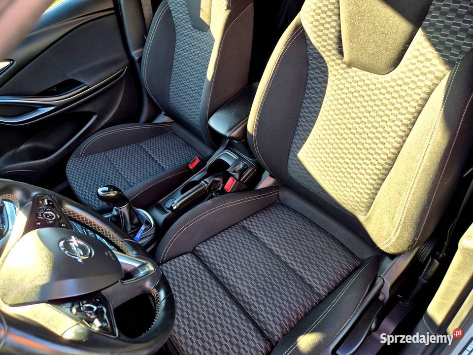 Astra K 2016 Zadbana i Oszczędna Klimatronik Bez Grudziądz