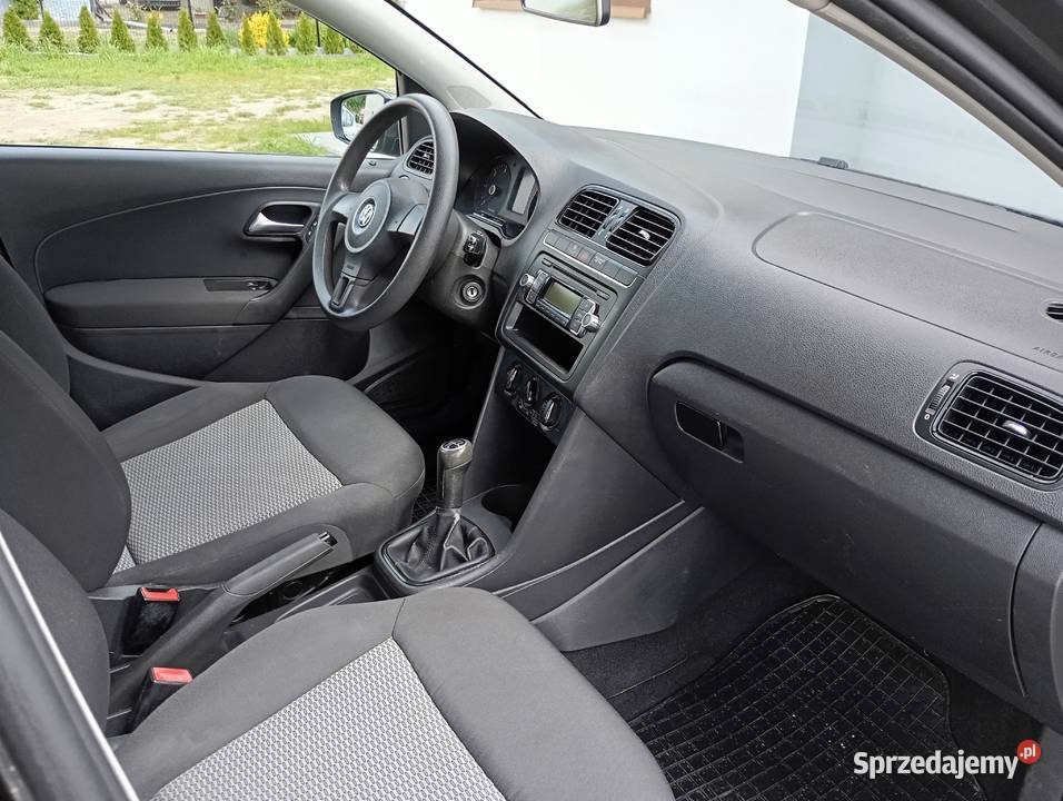 Volkswagen Polo 6R 2010r 5drzwiowy Ładny 75KM Łódź