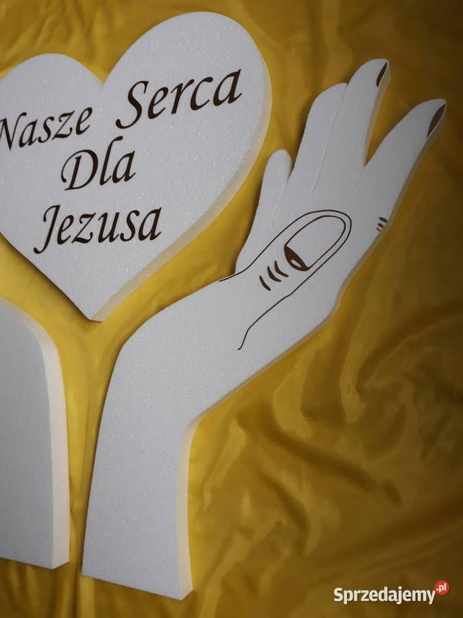 Dłonie z sercem dekoracja Pierwsza Komunia