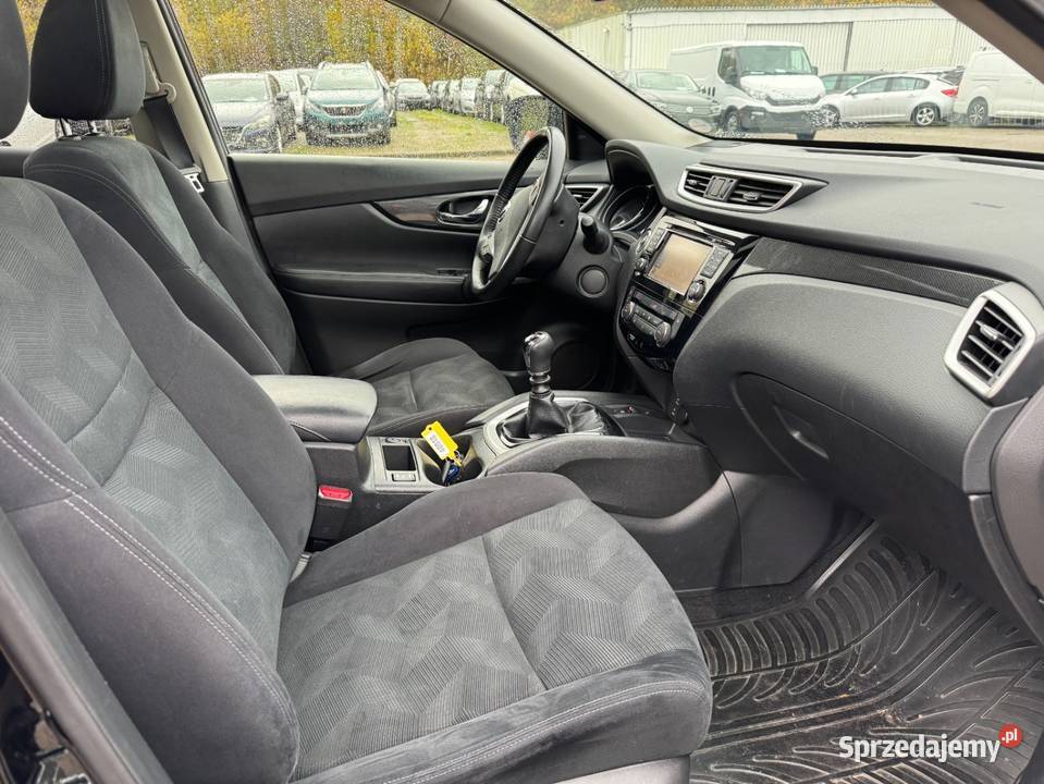 Nissan XTrail 7osobowega diesel 2017 czujnik parkowania X-Trail Trzebiatów
