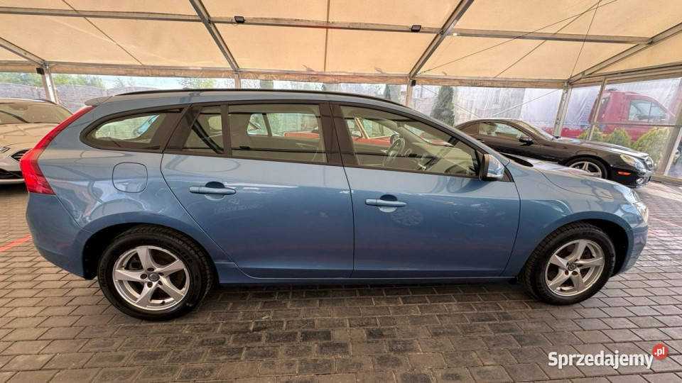 Volvo V60 Volvo V60 I 20102018 niebieski Zduńska Wola sprzedam