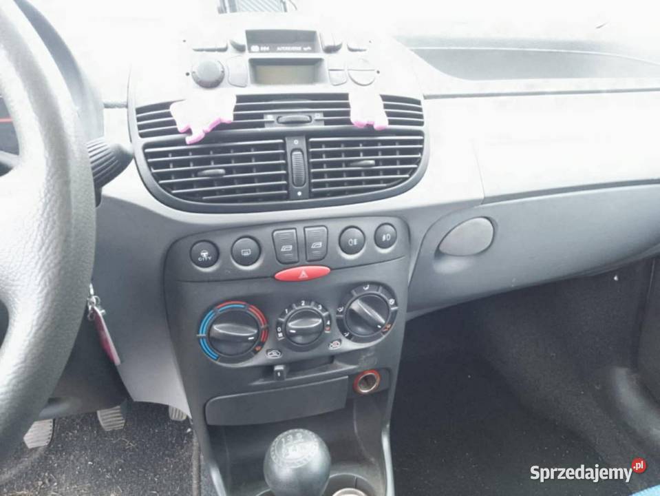 Sprzedam fiata punto welurowa tapicerka Żarnowo