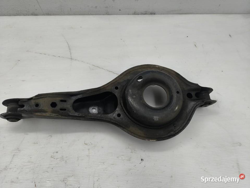 WAHACZ TYŁ FORD FOCUS MK3 LIFT KOMBI BV615K652FF sprzedam