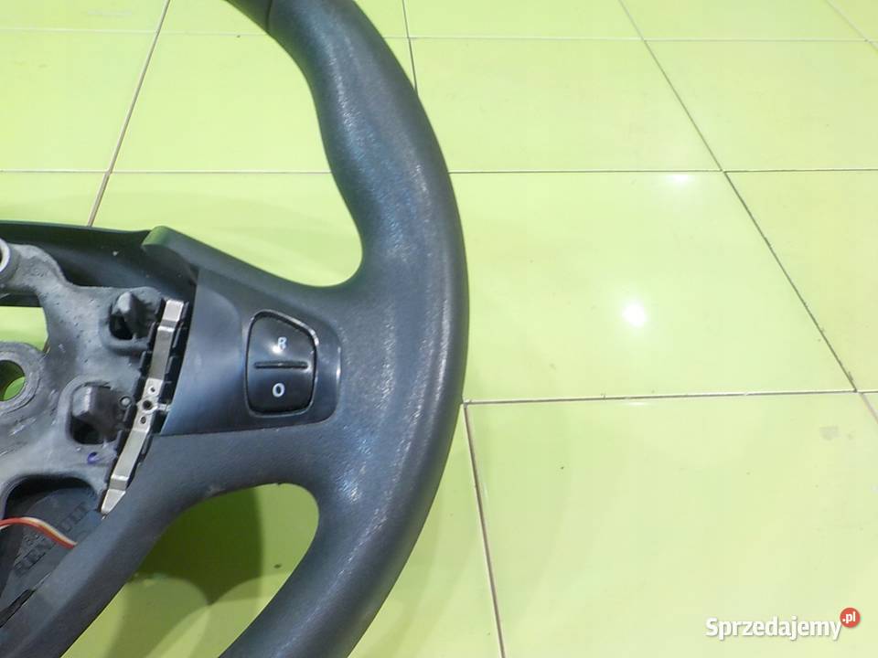 RENAULT CLIO IV 15 DCI 14r HB 5D kierownica