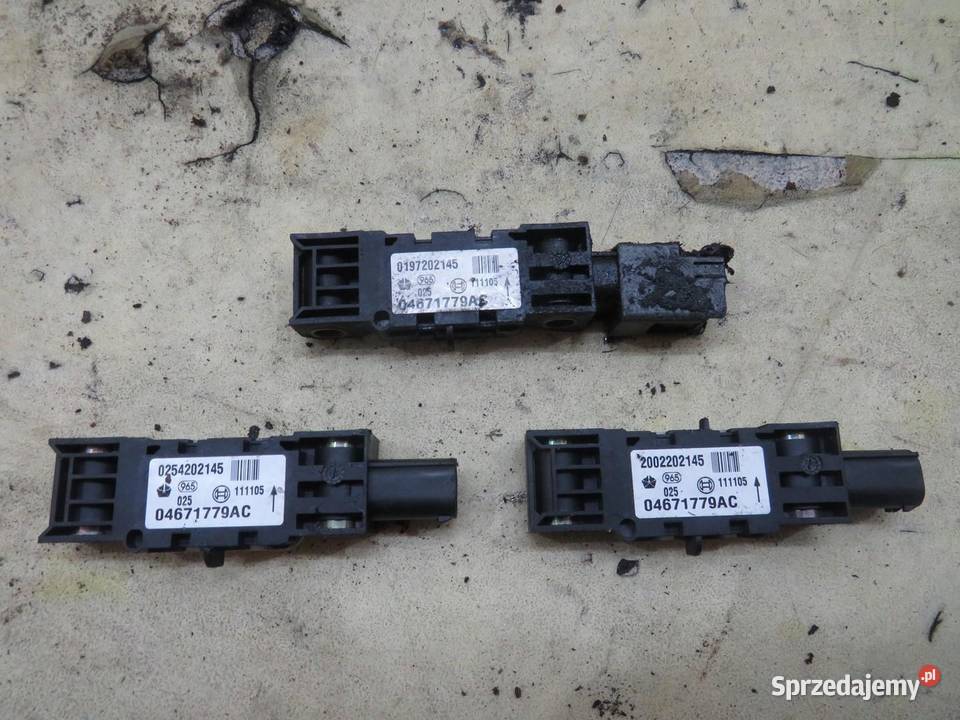 CZUJNIK UDERZENIA JEEP WK 04671779AC sprzedam