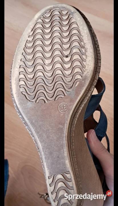Buty na obcasie sandałki rozmiar 38 Lasocki Rabka-Zdrój