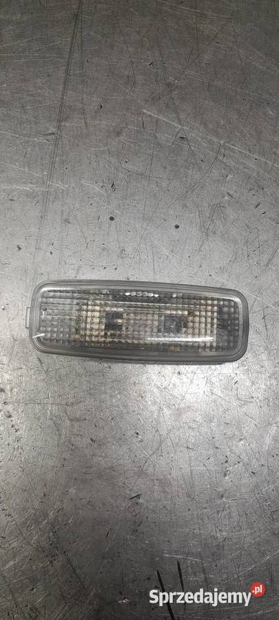 Audi A3 8L 9603 lampka oświetlenie wnętrza Oświetlenie kabiny Dobiegniew