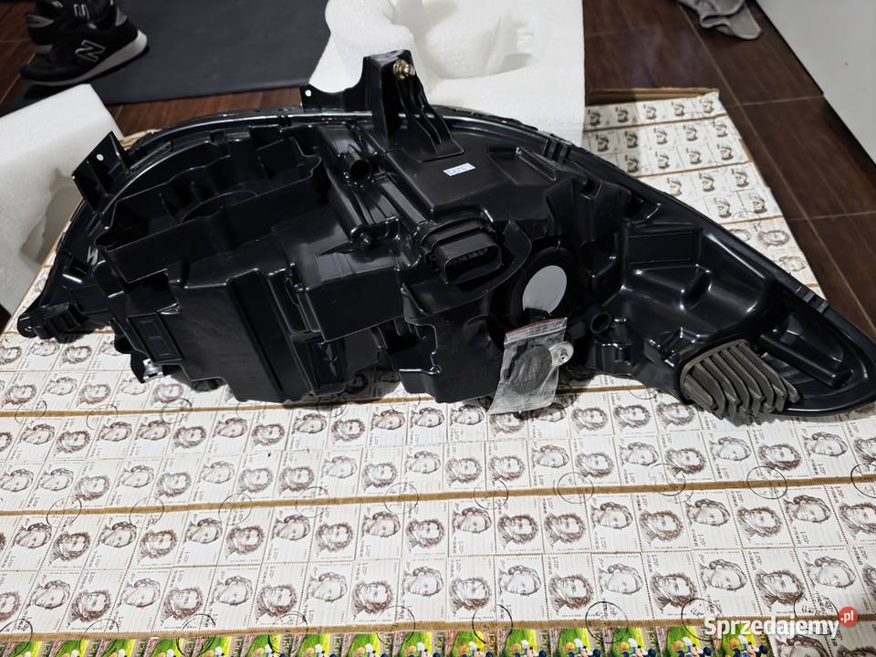 Prawa Lewa Lampa Reflektor FORD FUSION 2019 Full Szczecin