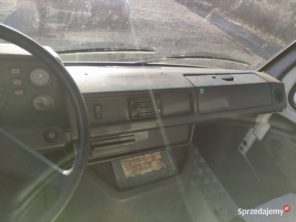 tankowozy Mercedes 308D Lipówki