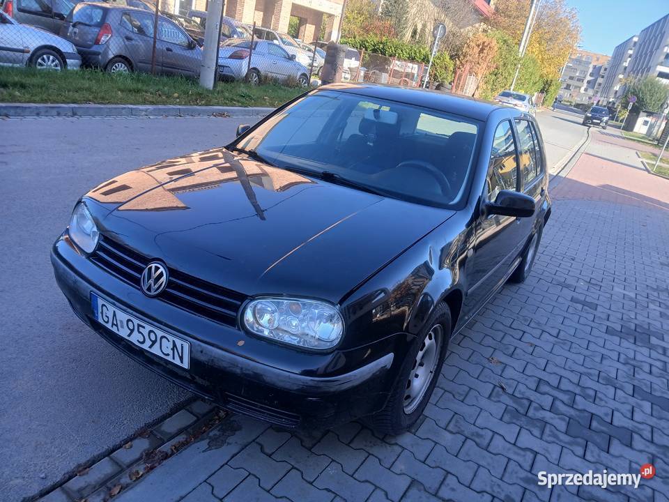 VOLKSWAGEN GOLF IV16GAZ Rok produkcji 1998 Kraków