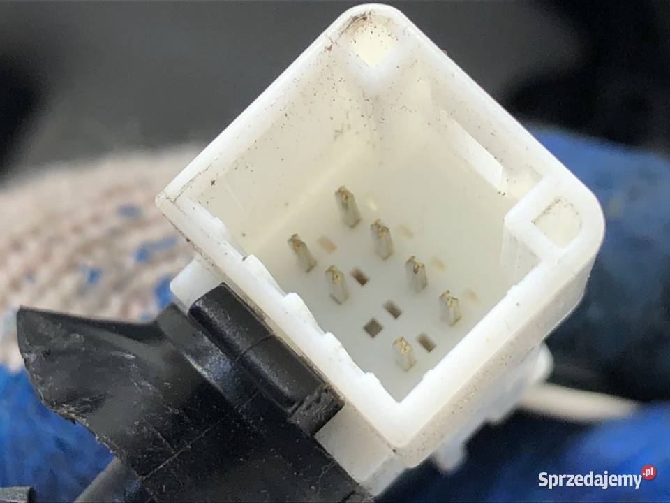 LUSTERKO PRAWY DACIA SANDERO II Hatchback BLEU sprzedam