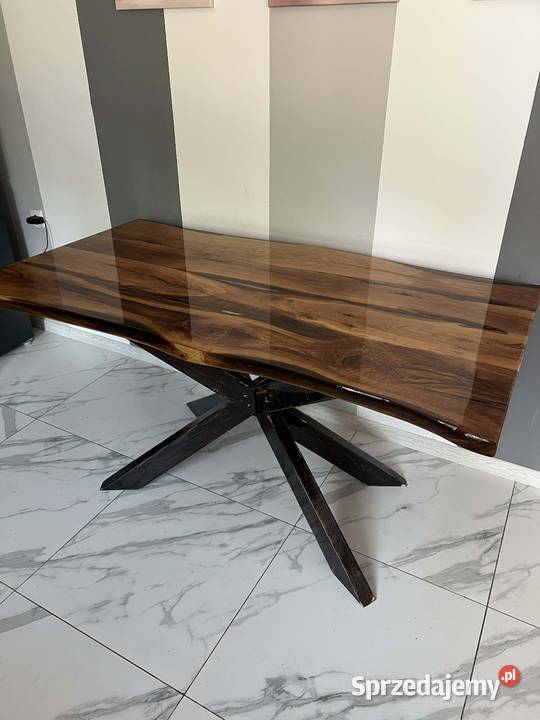 Stół z żywicy epoksydowej dęba Sławno