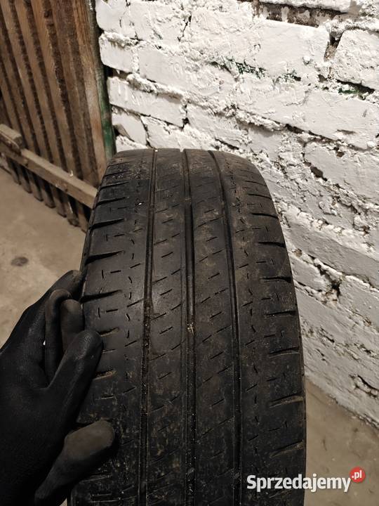 Opony Michelin Agilis 21565 R16C 2156516C Michelin