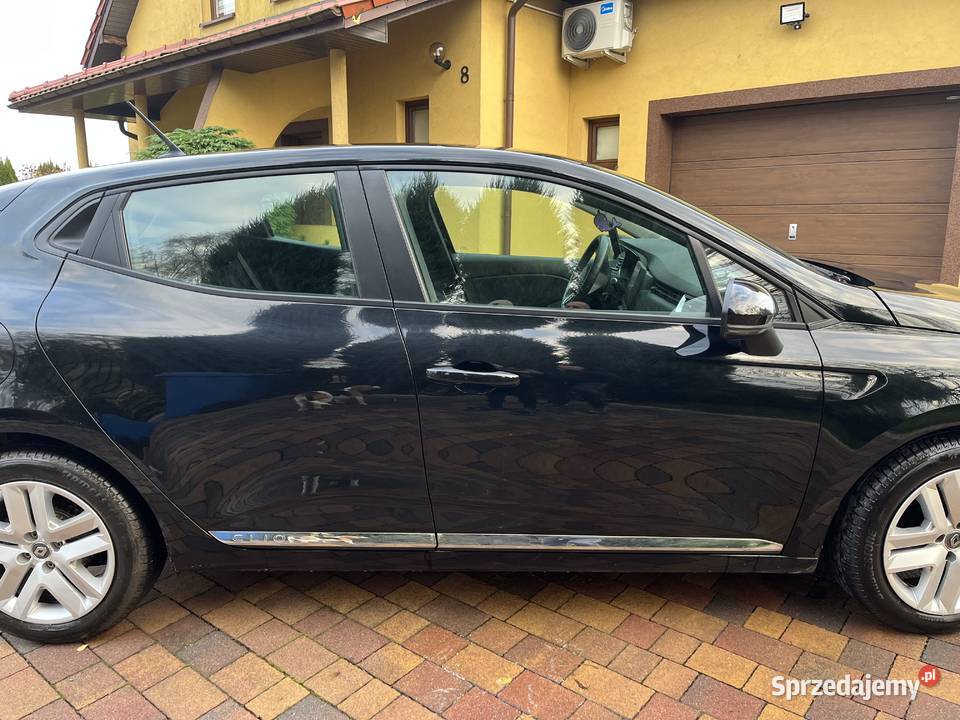Renault Clio V 2021 bogate wyposażenie małopolskie Kraków sprzedam