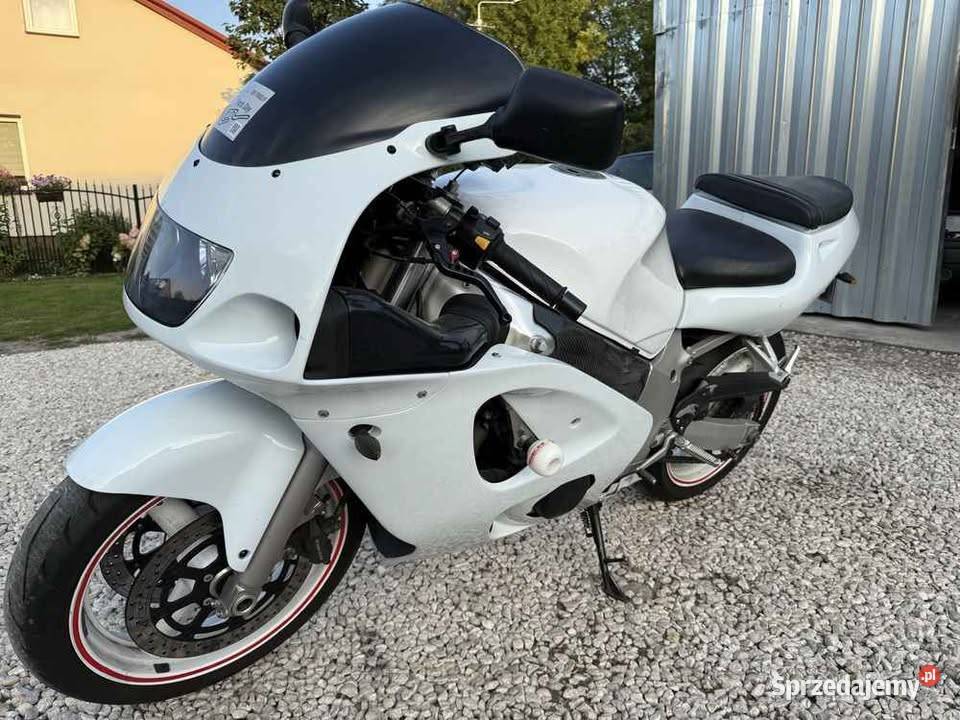 Suzuki GSXR 600 SRAD nieuszkodzony Warszawa