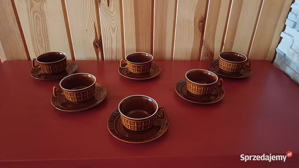 Komplet filiżanek ze spodkami Porcelit Pruszków Warszawa