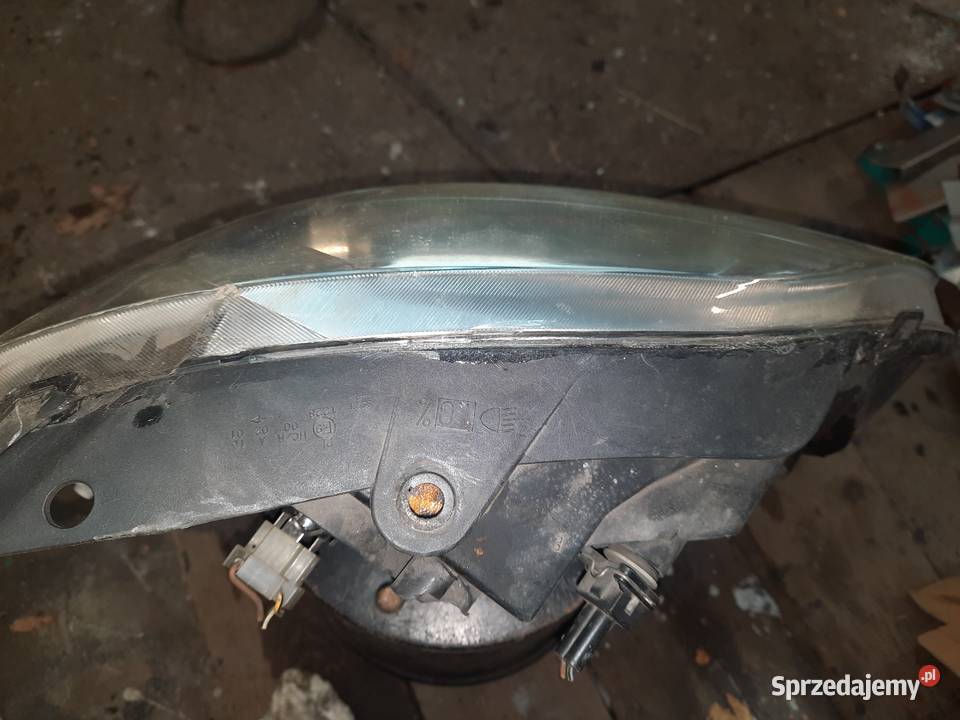 VW FOX Lampa przednia lewa manualna dolnośląskie Bogatynia