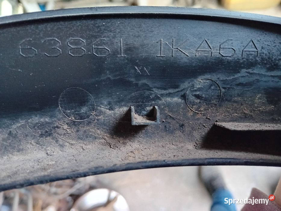 Listwa błotnika lewy przód 16 nissan juke F15 osobowe Wola Jachowa