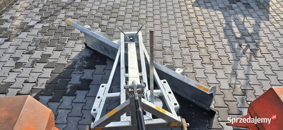 Pług do śniegu solidny w ocynku do c 330 zetor Wysoka Głogowska