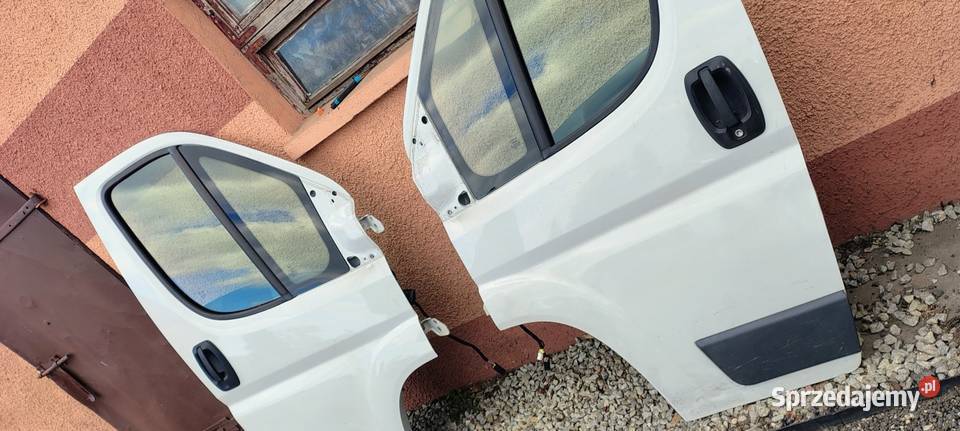 Drzwi przód szary 676 biały 549 czarny 632 kujawsko-pomorskie Toruń