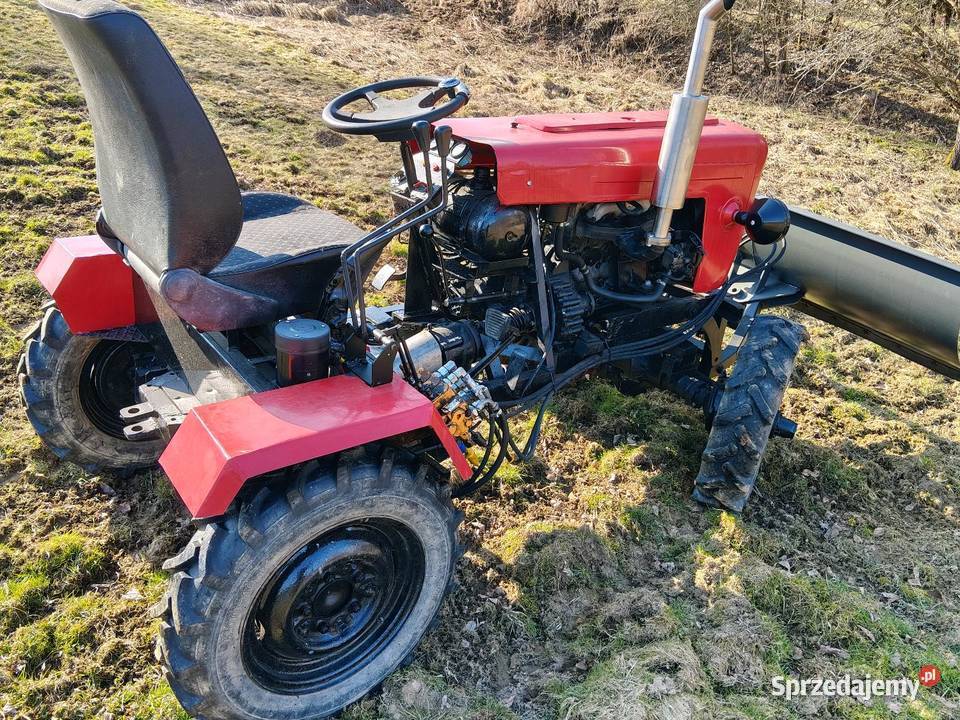 Traktorek sam 4x4 uaz 16d ciągnik pług Żywiec