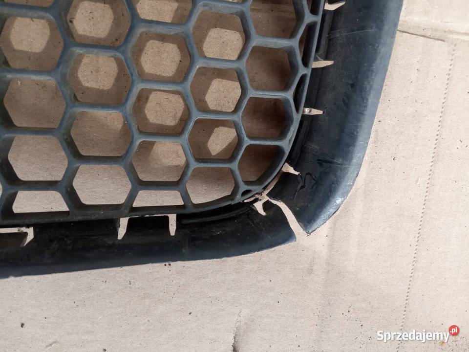 Atrapa Kratka zderzaka VW Touareg Lift 0710 osobowe Gorzów Wielkopolski
