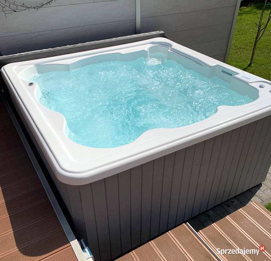 JACUZZI OGRODOWE CONFORT 6os jakuzi całoroczne Oleśnica