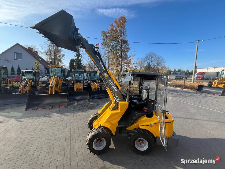 Teleskopowa Ładowarka kołowa z kabiną GG940C Kraków
