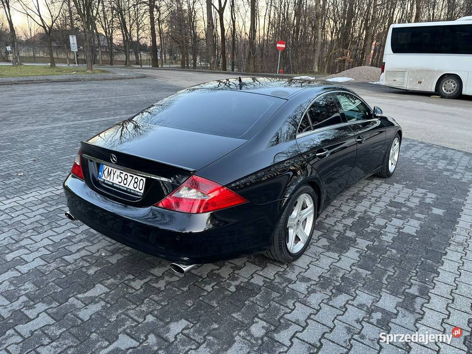 MercedesBenz Klasa CLS W219 320 CDISalon
