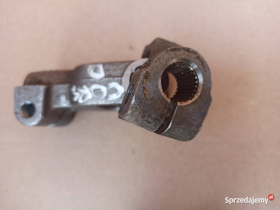 Opel Corsa E krzyżak kolumny kierowniczej