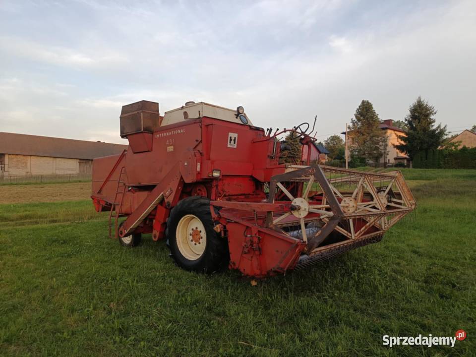 Sprzedam kombajn international 431