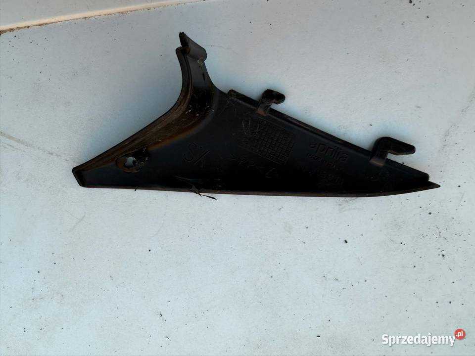Osłona podszybia lusterka lewy Aprilia Atlantic wielkopolskie Ostrów Wielkopolski